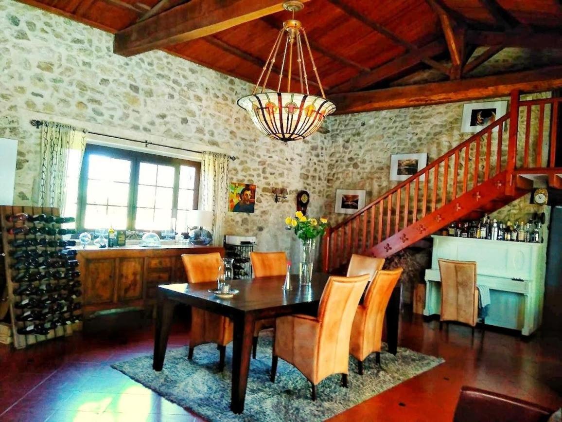 Luxury B&B Maison A Votre Sante, In Bordeaux Wine Region Savignac-de-Duras Exterior photo